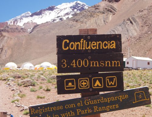 Hike to Confluencia Aconcagua