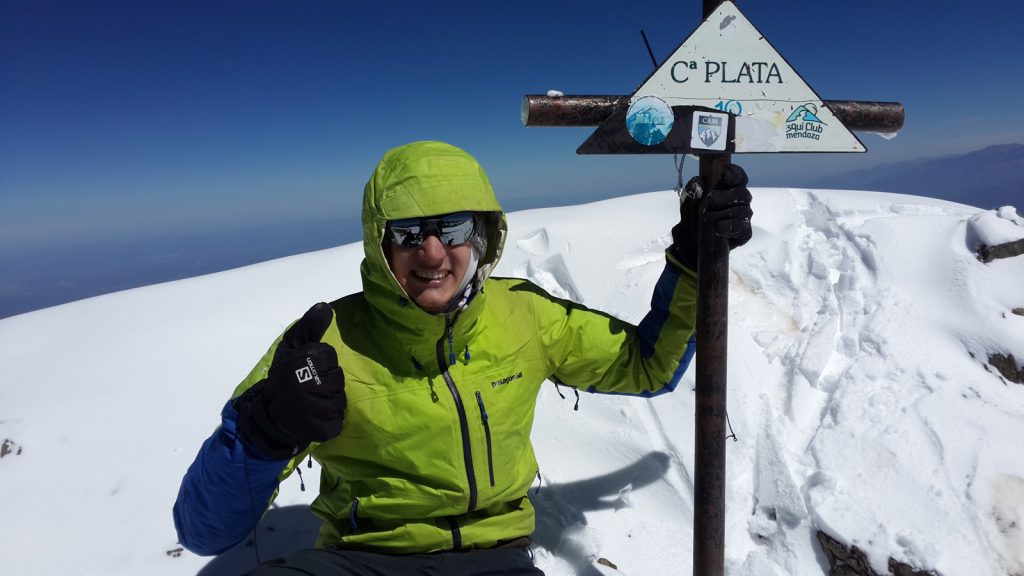 En La cumbre Ascent Mount Plata