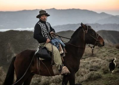 CABALGATA AL ATARDECER EN LOS ANDES