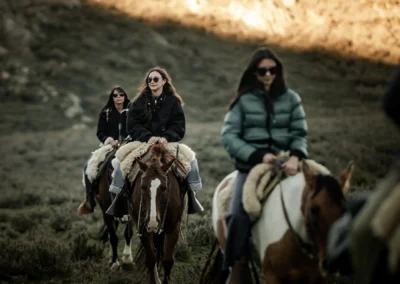 CABALGATA AL ATARDECER EN LOS ANDES