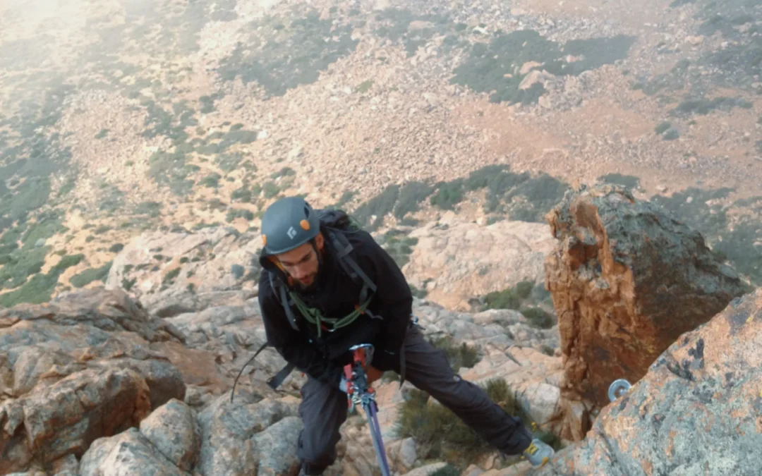 Multi-Pitch Rock Climbing in “Cajón de Arenales”