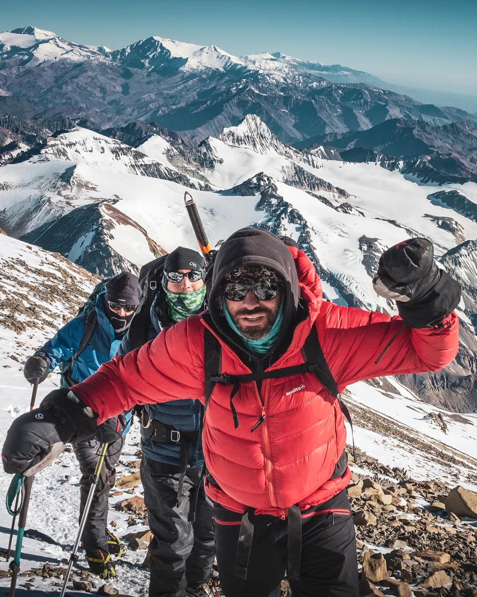 MOUNTAINEERING
